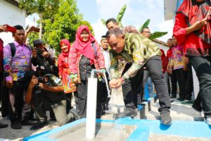 Nanang Launching Aplikasi Salaman, Di Peresmian Program Pamsimas Kecamatan Palas