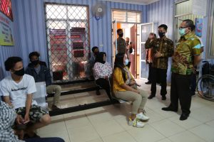 Sulpakar Monitoring Pelayanan di Disdukcapil dan Ingatkan Protokol Kesehatan Covid-19