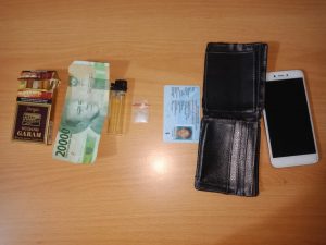 Polisi Gelandang Remaja Bawa Sabu, Satu DPO