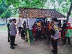 Membludak, Polsek dan Koramil 0421-07 Sidomulyo Bubarkan Kerumunan Pengunjung Pantai Di Desa Suak