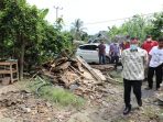Tinjau Rumah Roboh, Nanang Himbau Warga Waspada Bencana Alam