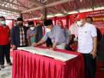 Nanang Ermanto Resmikan Pasar Desa Muara Putih Natar