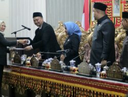 DPRD Lamsel Gelar Rapat Paripurna Penyampaian Ranperda APBD TA 2025
