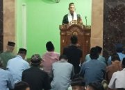Safari Ramadhan, Babinsa Koramil 421-06/ Natar Tarawih dan Berikan Ceramah di Wilayah