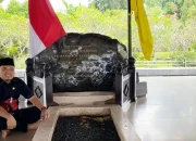 Merik Havit Ziarah ke Makam Soekarno di Blitar, Petik Semangat Perjuangan di Bulan Ramadan
